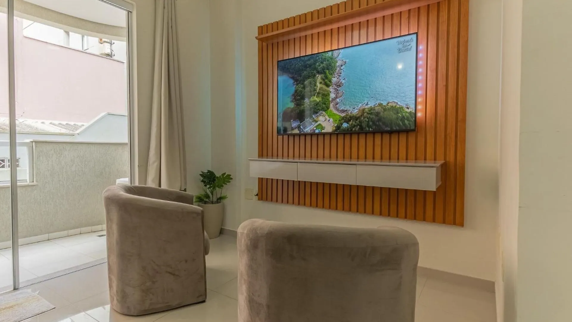 Apartamento 3 Quartos A 80M Mar| Bombas/Sc Bombinhas